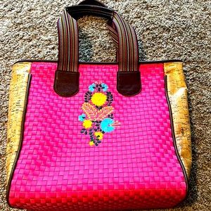 Used with normal wear Consuela bag.